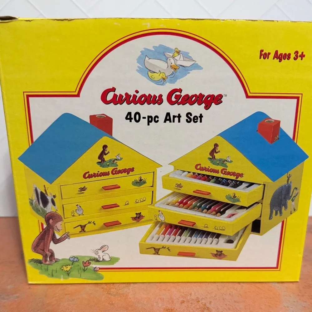 Curious George 40-Piece Art Set Kids Activity Kit House Shaped Storage Chest Box